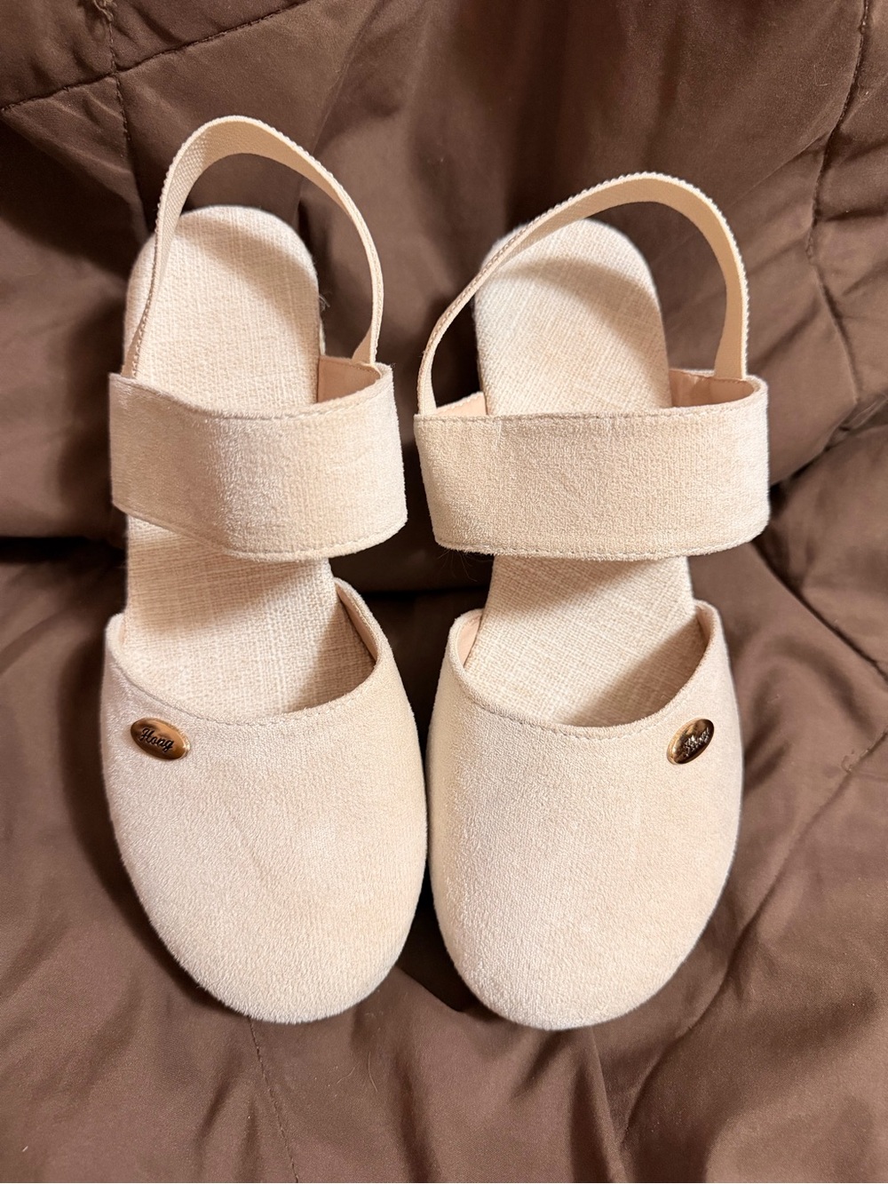 Women's Cream Slingback Suede-Look Clogs